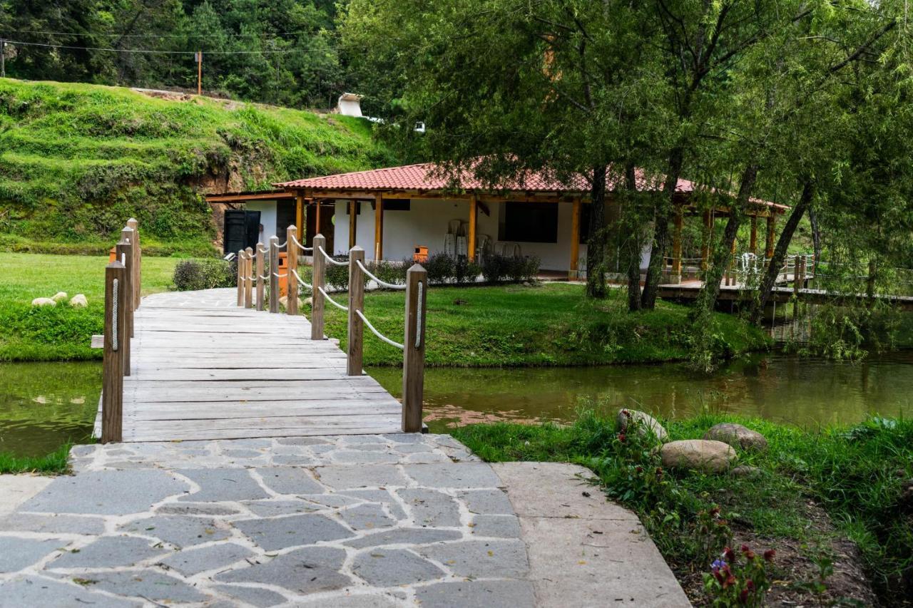 Casa Montana Hotel Chichicastenango Kültér fotó